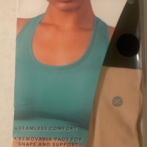 Woman’s layers 8 , 2 pack seamless sports bra, seamless, comfort, removable pads